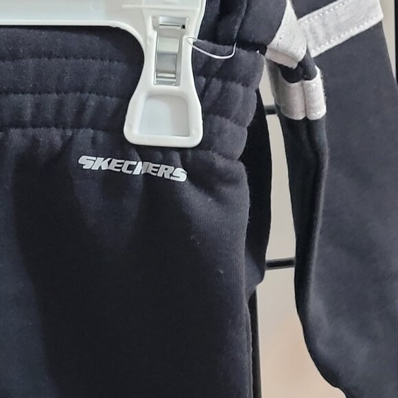 Skechers Boys' 2-Piece Hoodie and Pants Set - Black Football Graphic -18 and 24M - Picture 10 of 16